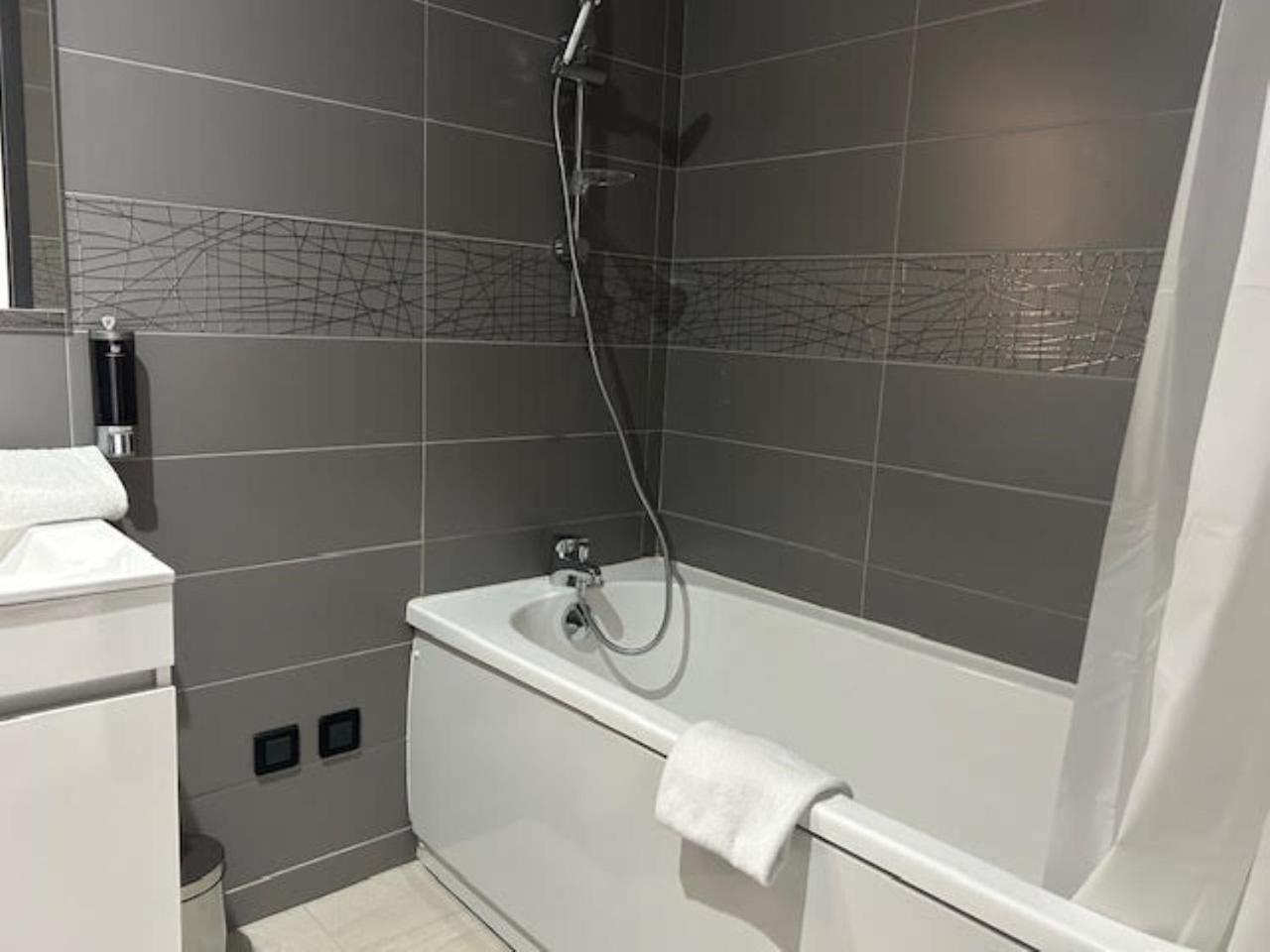 Val Hotel Montbeliard Sud Valentigney ภายนอก รูปภาพ